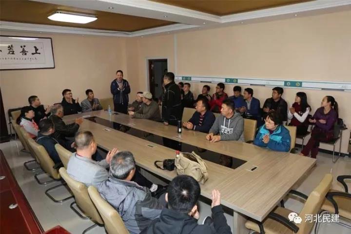 “灯塔行动”所为何事？民建保定市三丰、东风支部走进会员医院.jpg