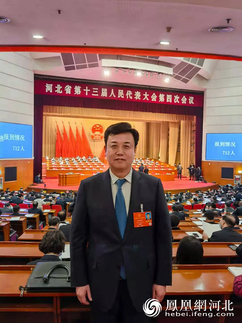凤凰网：刘瑞领：加快国际陆港建设 打造京津冀中欧班列集结中心.png