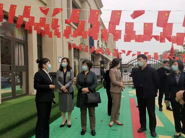 沧州民建调研组在运河区和新华区调研托育机构建设情况-1.jpg