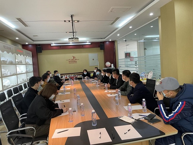 民建唐山市委高新区总支召开拟入会人员培养见面会-1.jpg
