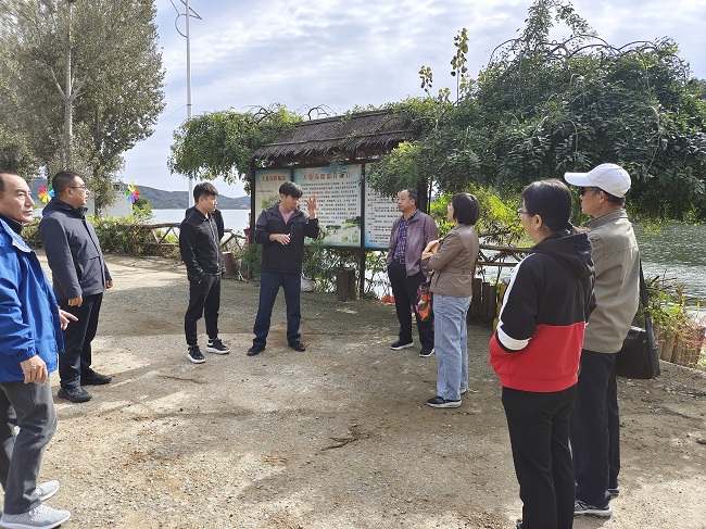 民建唐山市委农业总支到迁西县大鱼沟有机农场就乡村振兴进行调研2-1.jpg