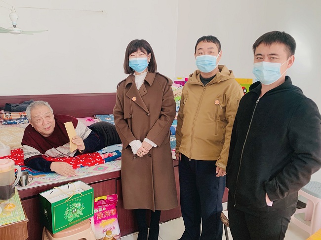 冬日送关爱 真情暖人心 (2)-1.jpg