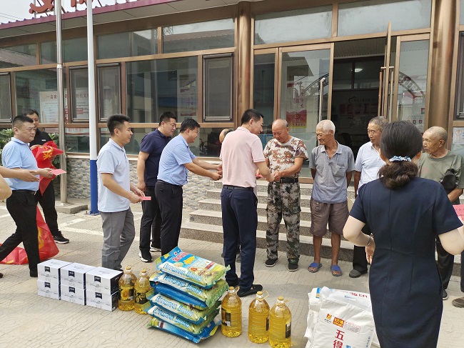 20230801民建保定市委中兴支部慰问退役军人2.jpg