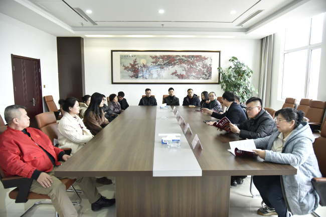 民建唐山市委高新区总支召开专题会议学习全国两会精神及民建会史1 (1) (2).jpg