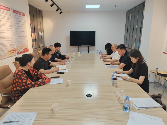 裕華三支部傳達學習民建市監委會議精神0514 (2).jpg