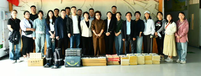 民建廊坊市委走进特校开展爱心捐赠活动1 (2).jpg