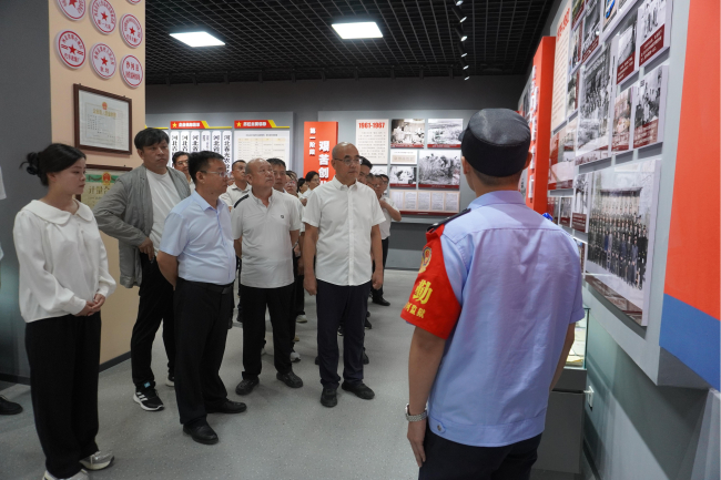 民建邢臺市委赴河北省沙河監獄開展警示教育活動1 (2).jpg