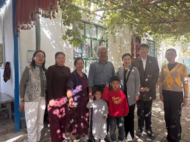 民建唐山市路南区工委和市直机关支部部分骨干会员赴新疆调研 (2).jpg