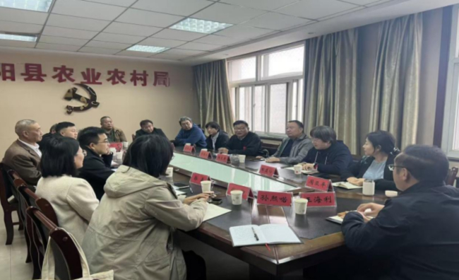 20251016民建保定市委农业农村委员会、河北农业大学支部联合赴曲阳县开展“助力曲阳农业高质量发展”专题调研活动2.jpg