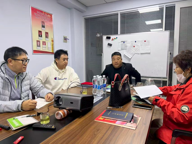 民建张家口市宣化区委综合一支部召开中共二十届四中全会精神专题学习会 (2).jpg